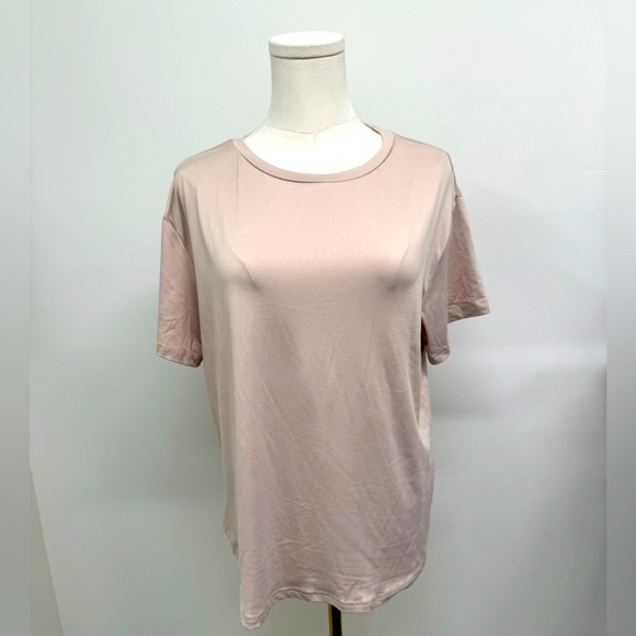 NWOT Open Back Twist T-Shirt – Light Pink/Cream – Size M - Picture 2 of 7